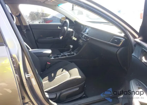 2016 Kia Optima Lx z USA, uszkodzony, nr VIN 5XXGT4L32GG104646